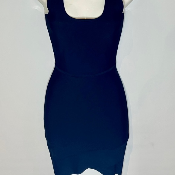 Sexy Black Bodycon dress by BCBG - Picture 2 of 3